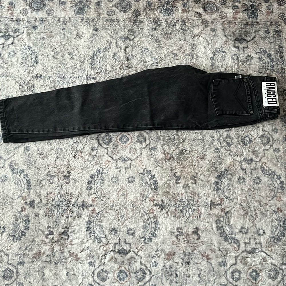 black jean